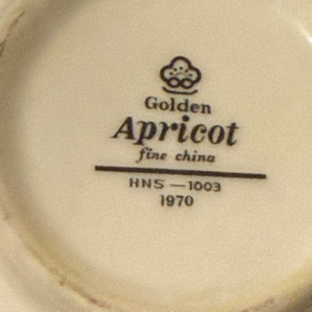Golden Apricot fine china vintage 6 pices with tops - Picture 10 of 10